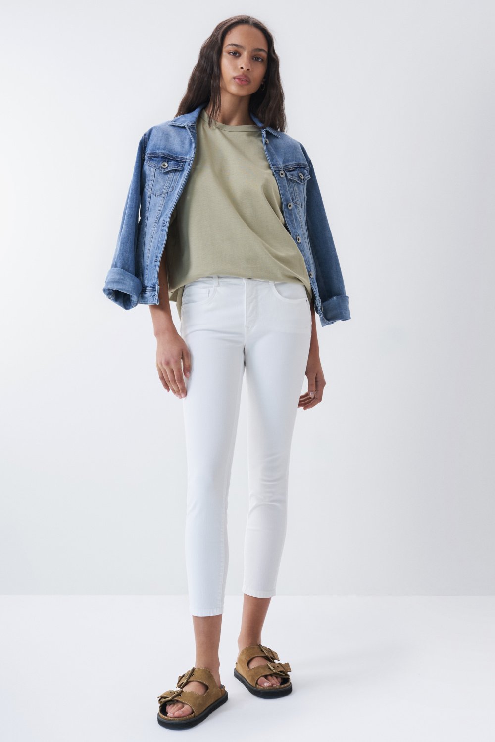 Cropped skinny Push In Secret jeans, white, with detail on the waistband - Salsa
