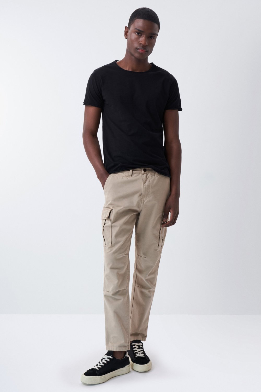 Tapered cargo trousers with worn effect - Salsa