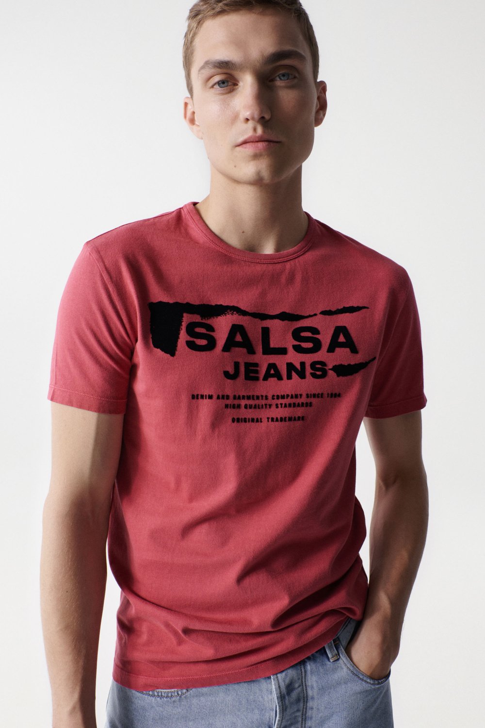 Camiseta con branding - Salsa