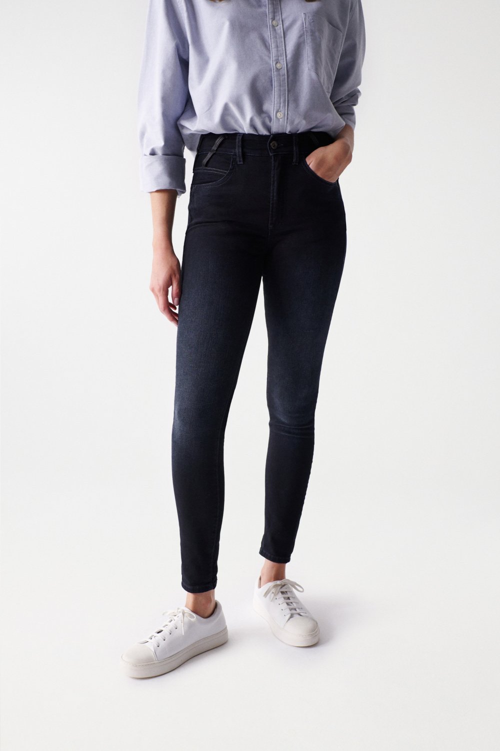 FAITH PUSH IN JEANS WITH NAPPA DETAIL. - Salsa