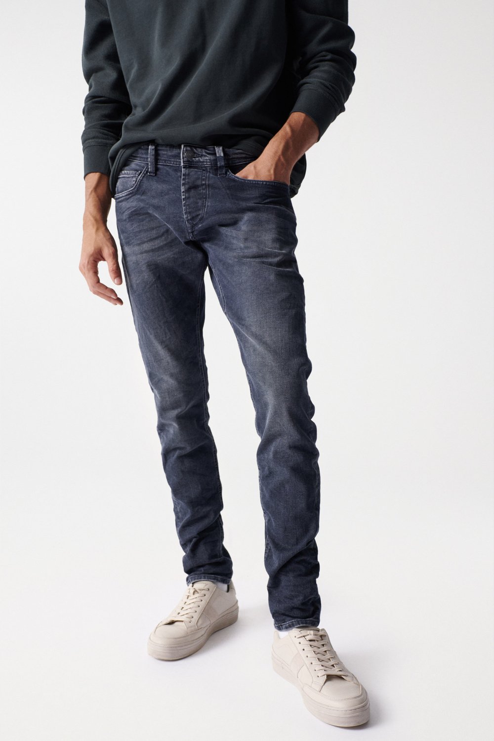 SKINNY JEANS WITH WASH DETAILS - Salsa