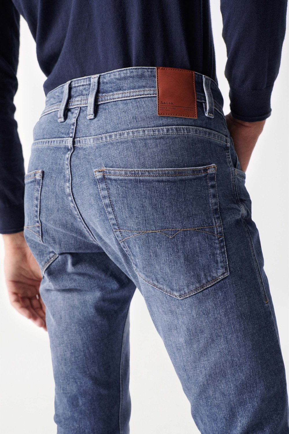 Skinny jeans with vintage wash - Salsa