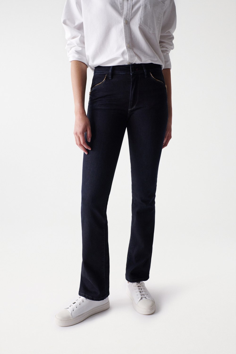 Push Up Destiny Bootcut Jeans with details on the pockets - Salsa