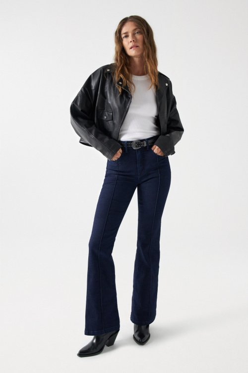 JEANS Faith Push In com costura frontal