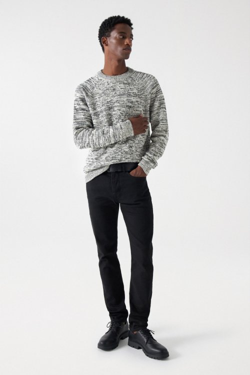 KNITTED JUMPER WITH COLOUR CONTRAST