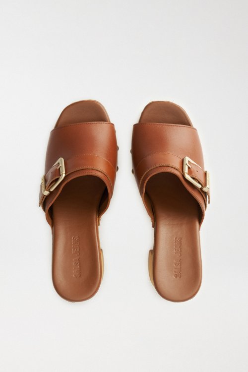 LEATHER CLOG SANDALS WITH BUCKLE AND GOLD APPLIQUS