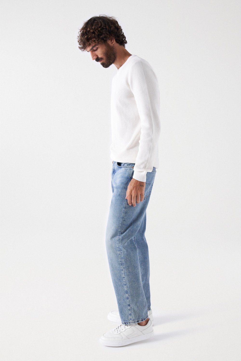STRAIGHT JEANS WITH WASH EFFECTS - Salsa