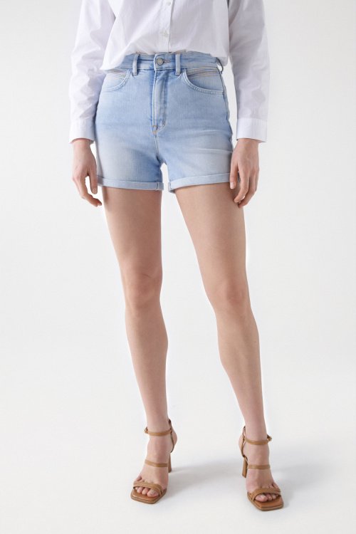FAITH PUSH IN SHORTS WITH DETAILS