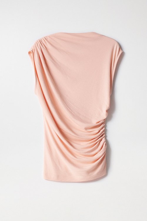 TOP WITH DRAPED EFFECT