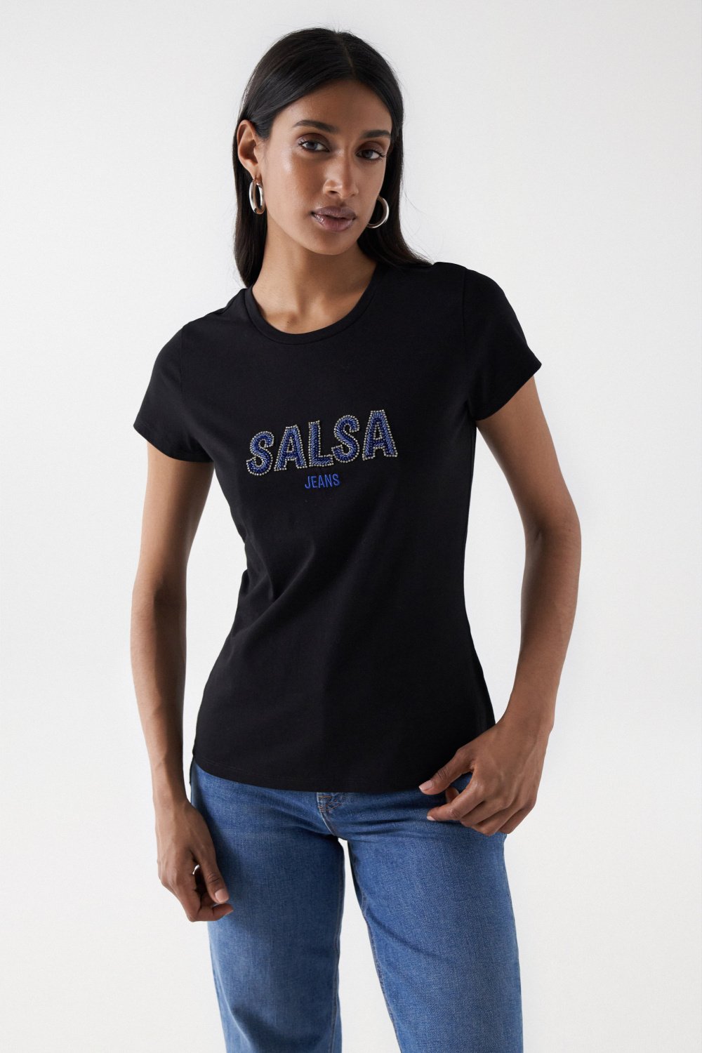 CAMISETA CON BRANDING Y ABALORIOS - Salsa