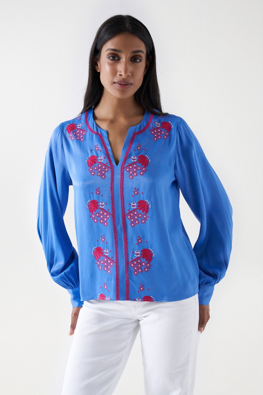 BLOUSE WITH EMBROIDERY DETAIL - Salsa
