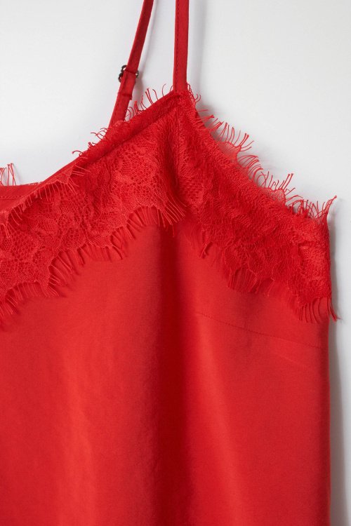 SATIN TOP WITH LACE DETAIL