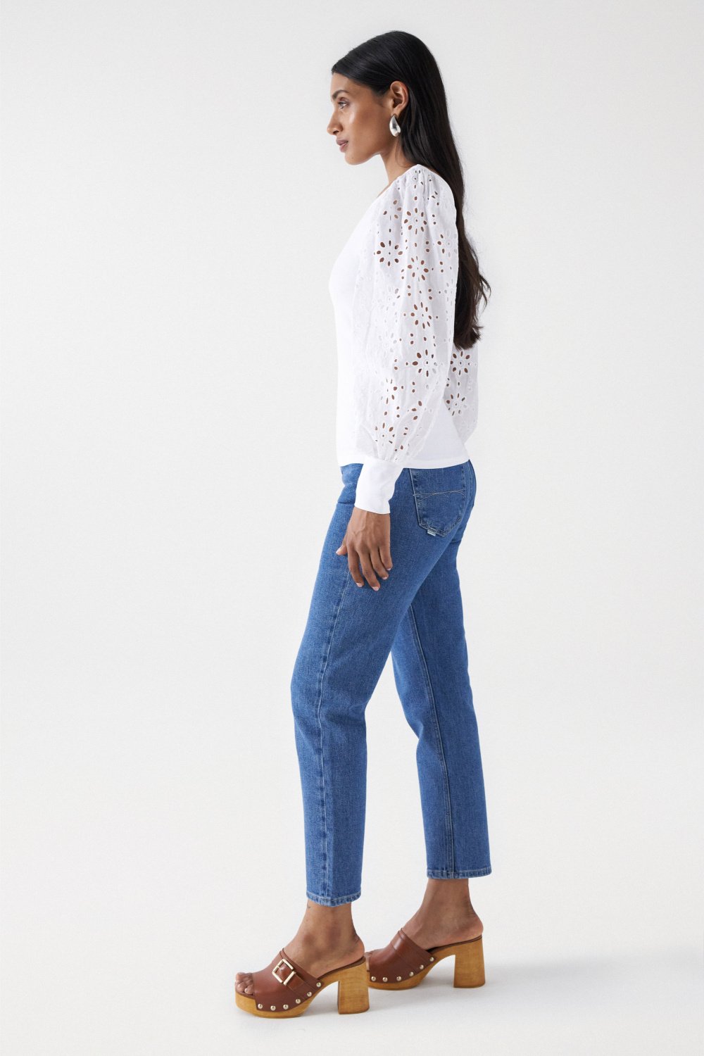JUMPER WITH BRODERIE ANGLAISE SLEEVES - Salsa